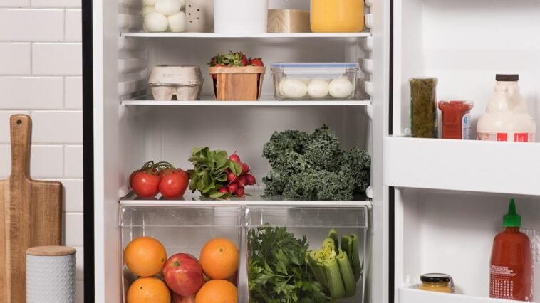 How Long Do Hard-Boiled Eggs Last in the Fridge? Storage Tips And Freshness Guide How Long Do Hard-Boiled Eggs Last in the Fridge? Storage Tips And Freshness Guide