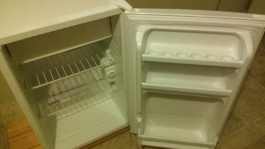 Mini Fridge Shopping Guide 2