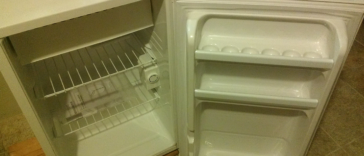 Mini Fridge Shopping Guide 9