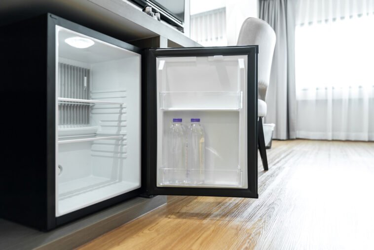 Understanding Mini Fridge Wattage: How Much Power Does Your Mini Fridge Use? Understanding Mini Fridge Wattage: How Much Power Does Your Mini Fridge Use?